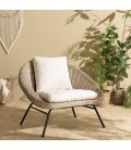 Fauteuil lounge avec accoudoirs en rotin et coussin blanc CREAM