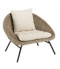 Fauteuil lounge avec accoudoirs en rotin et coussin blanc CREAM