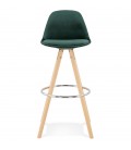 Tabouret de bar SPIRIT en velours vert et pieds en bois naturel - 