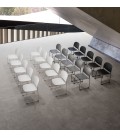 Chaise PILA noire avec assise résine synthétique et structure métal - 