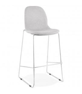 Tabouret de bar empilable FAKIR en tissu gris clair et pied en métal chromé