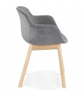 Chaise avec accoudoirs FRIDA en velours gris et pieds en bois naturel - 