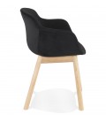 Chaise avec accoudoirs FRIDA en velours noir et pieds en bois naturel - 