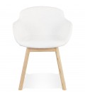 Chaise avec accoudoirs MOUTOU en tissu mouton blanc et pieds en bois naturel - 