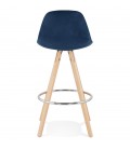 Tabouret snack mi-hauteur SPIRIT MINI en velours bleu et pieds en bois naturel - 