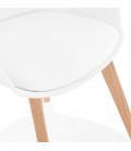 Chaise avec accoudoirs MISTRAL blanche style scandinave - 