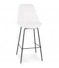 Tabouret de bar LEONIE en tissu bouloché blanc et pied en métal noir - 