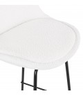 Tabouret de bar LEONIE en tissu bouloché blanc et pied en métal noir - 
