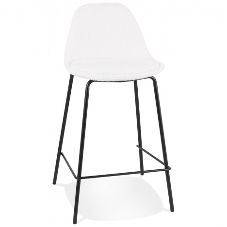 Tabouret snack mi-hauteur PLUMAR MINI en tissu bouclé blanc et pied en métal noir - 